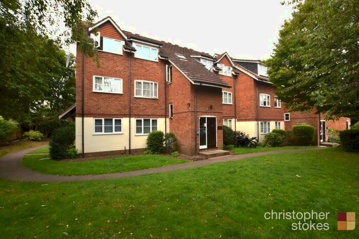 Studio To Rent In Flamstead End Road, Cheshunt, Waltham Cross, Hertfordshire, EN8