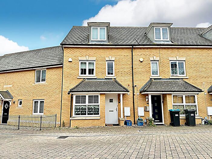 4 Bedroom Terraced House To Rent In Matthau Lane Milton Keynes, MK4