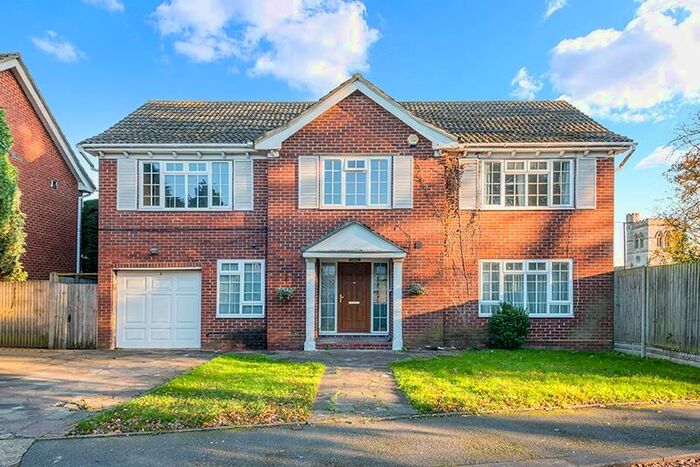 4 Bedroom Detached House To Rent In Linden Close Stanmore, HA7