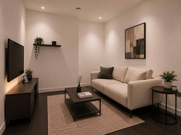 2 Bedroom Flat To Rent In Taunton Avenue, SW20