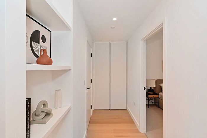 1 Bedroom Flat For Sale In Brent Cross Town, Brent Cross, NW2