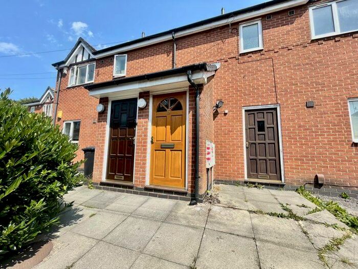 1 Bedroom Flat To Rent In Hough Street, Bolton ** Available Now **, BL3