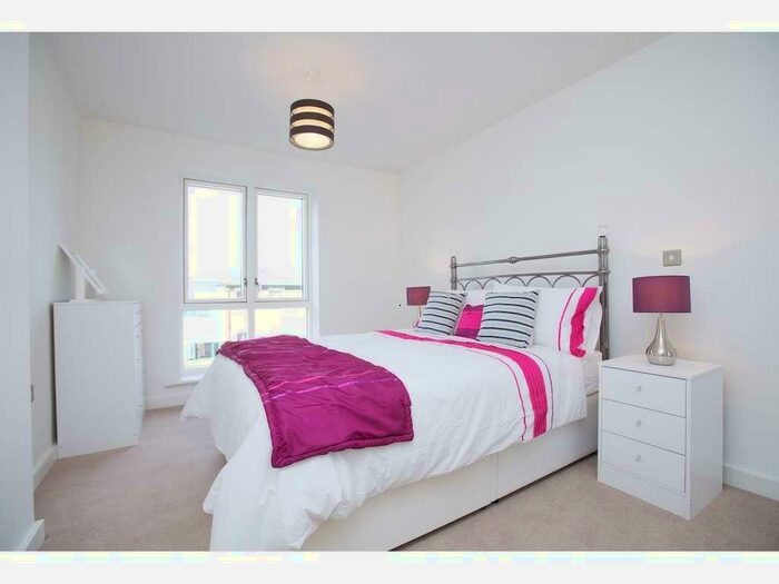 1 Bedroom Flat To Rent In St. Pancras Way, NW1