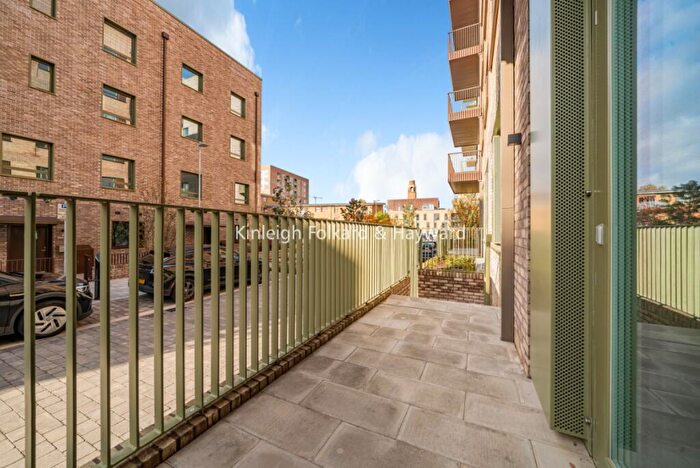 1 Bedroom Flat To Rent In Tide Street, Barking, IG11