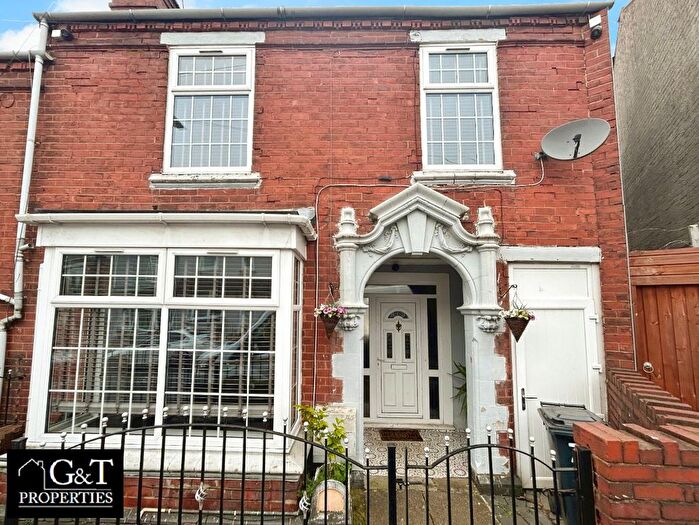 4 Bedroom Terraced House To Rent In Adelaide Street, Brierley Hill, DY5