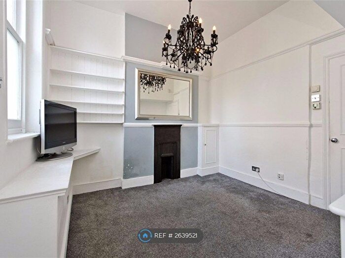 1 Bedroom Flat To Rent In Tasso Road, London, W6