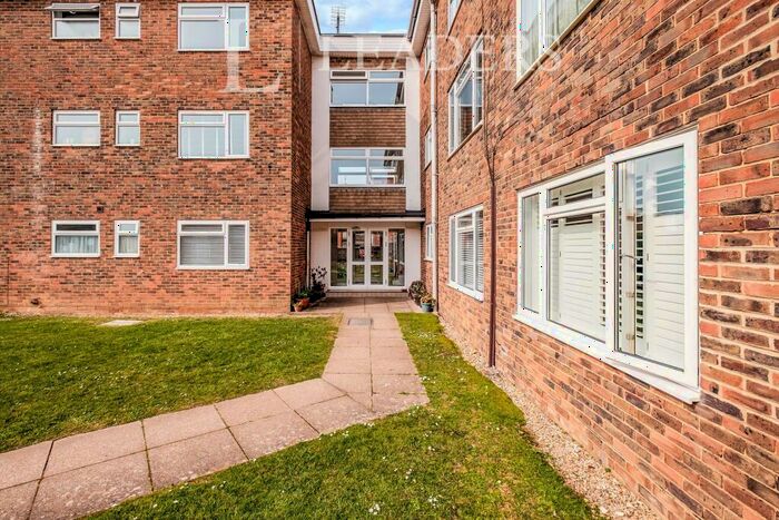 2 Bedroom Flat To Rent In Unita House, BN11