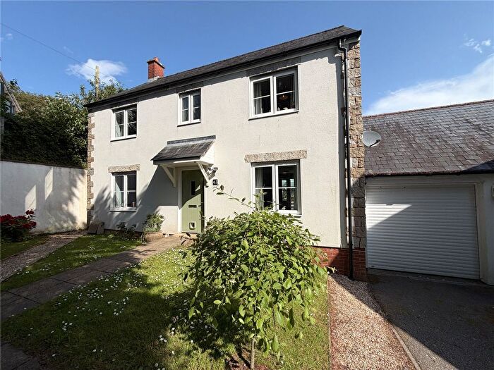 4 Bedroom Link Detached House For Sale In Bay View Road, Duporth, PL26