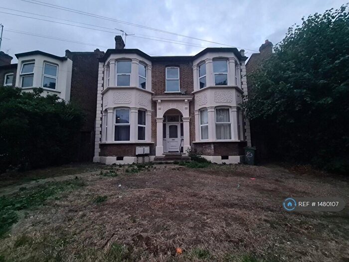 3 Bedroom Maisonette To Rent In Bulwer Road, London, E11