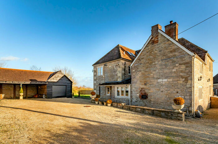 4 Bedroom Detached House For Sale In Lamberts Marsh, Southwick, Wiltshire, BA14