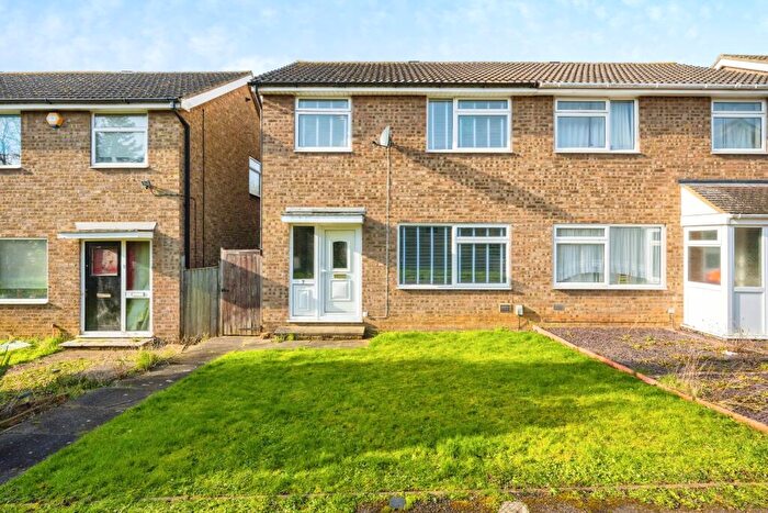 3 Bedroom Semi-Detached House For Sale In Cornwallis Close, Bromham, Bedford, Bedfordshire, MK43