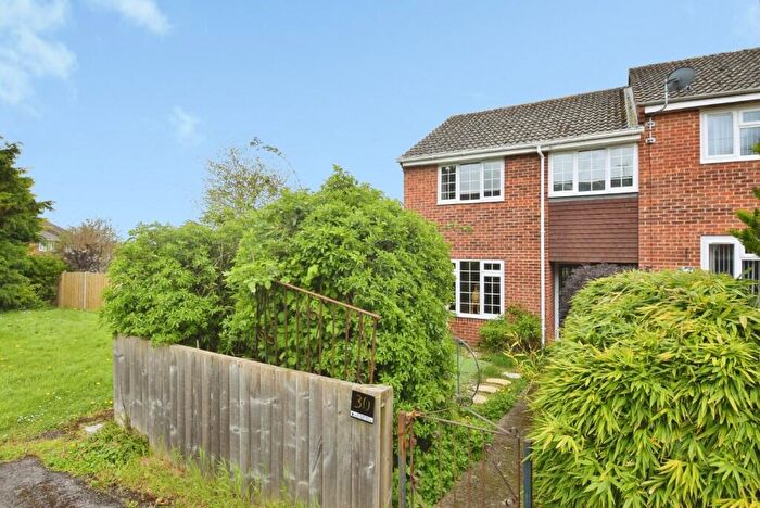 3 Bedroom End Of Terrace House For Sale In Glebe Road, Durrington, SP4