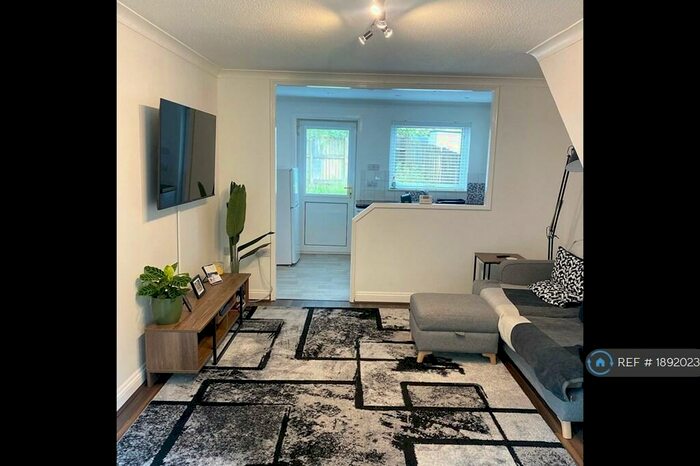 2 Bedroom Terraced House To Rent In The Dell, St. Mellons, Cardiff, CF3