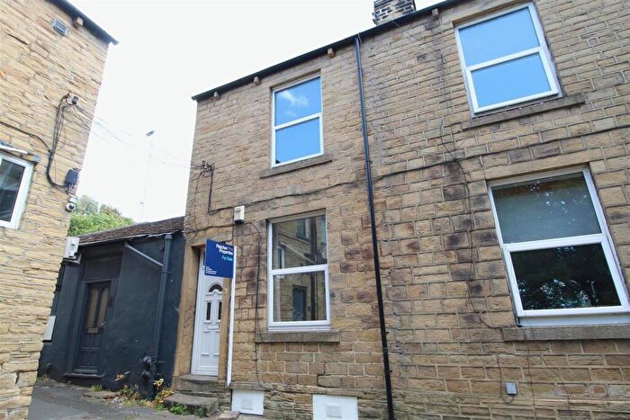 2 Bedroom Terraced House To Rent In Peel Square, Leeds, LS5