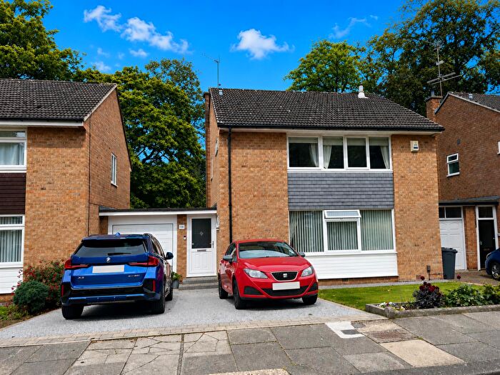 4 Bedroom Detached House For Sale In Hummersknott Avenue, Darlington, DL3