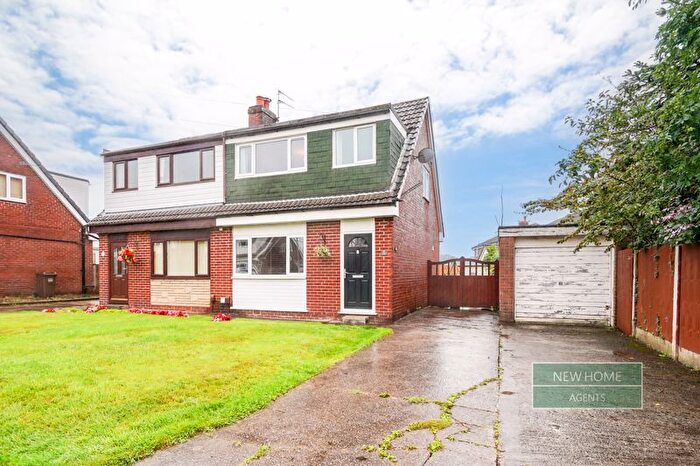 3 Bedroom Semi-Detached House For Sale In Lowther Drive Leyland, PR26