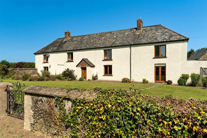 11 Bedroom Detached House For Sale In Shebbear, Beaworthy, EX21