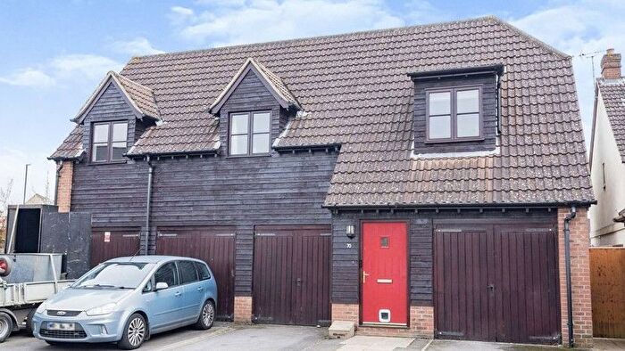 2 Bedroom Flat For Sale In Ulysses Road, Swindon, SN25