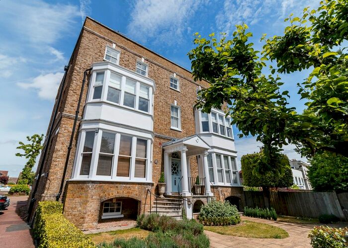 2 Bedroom Flat To Rent In Thamesfield House, Russell Road, Shepperton, TW17