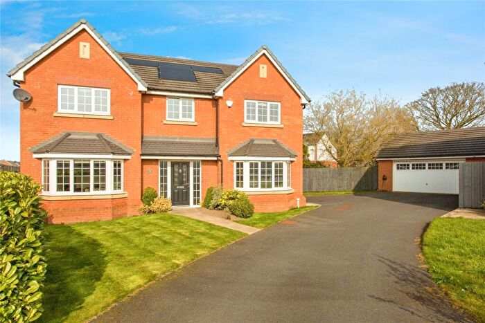 5 Bedroom Detached House For Sale In The Sidings, Preston, Lancashire, PR3