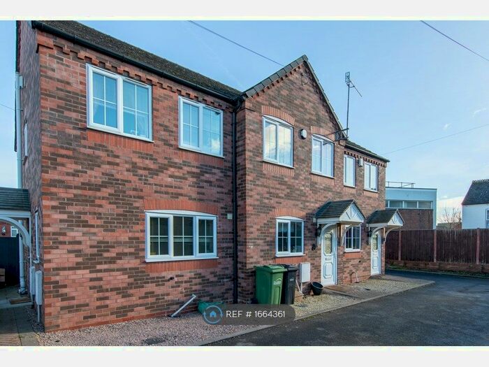 2 Bedroom Terraced House To Rent In Little John Street, Brierley Hill, DY5