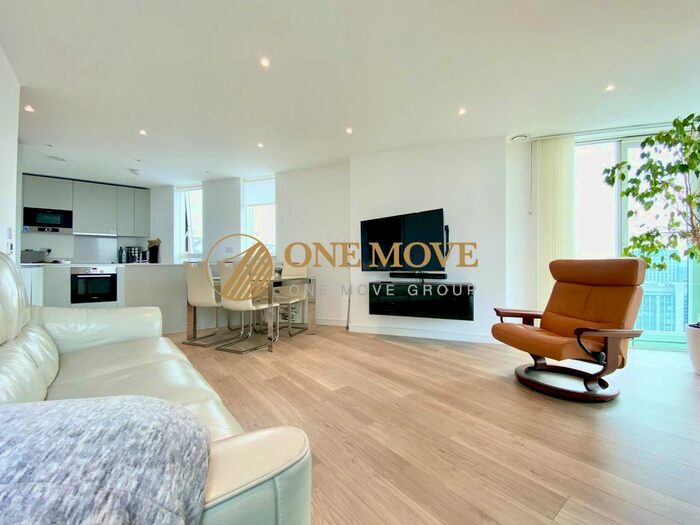 2 Bedroom Flat To Rent In Pinnacle Apartments, Croydon, CR0