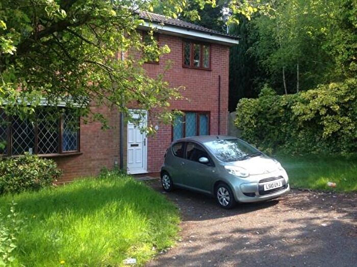 6 Bedroom End Of Terrace House For Sale In Heeley Road, Birmingham, B29