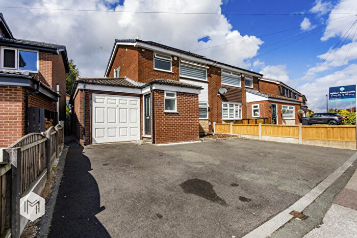 3 Bedroom Semi-Detached House For Sale In Somerton Road, Bolton, Greater Manchester, BL2