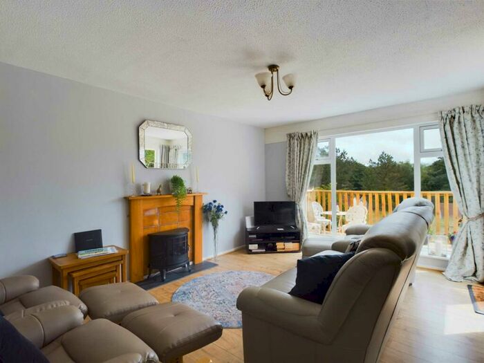 3 Bedroom Semi-Detached Bungalow For Sale In St Anns Chapel., PL17