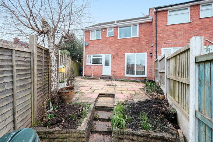 3 Bedroom End Of Terrace House For Sale In Greenfield Avenue, Marlbrook, Bromsgrove, B60