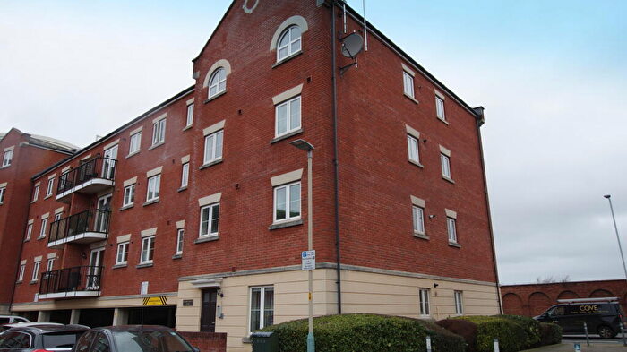 2 Bedroom Apartment To Rent In Regency Walk, GL50