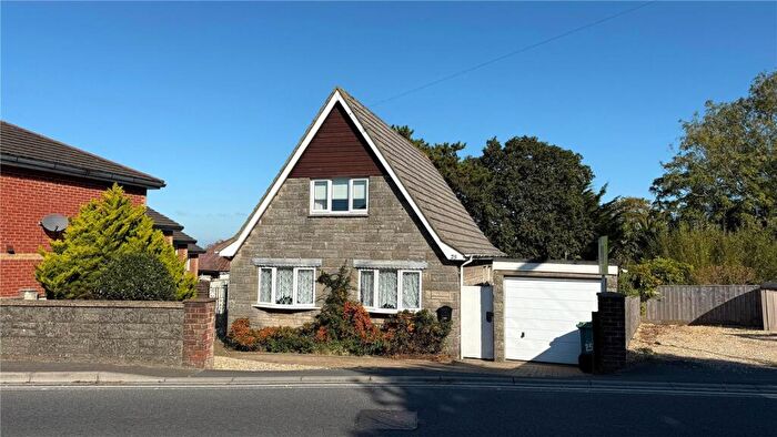 3 Bedroom Detached House For Sale In St. Johns Hill, Ryde, Isle Of Wight, PO33