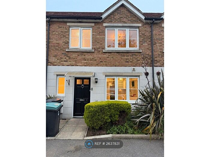 3 Bedroom Terraced House To Rent In Justin Place, London, N22