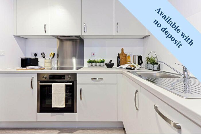 2 Bedroom Apartment To Rent In Chapel Wharf, Manchester, M3