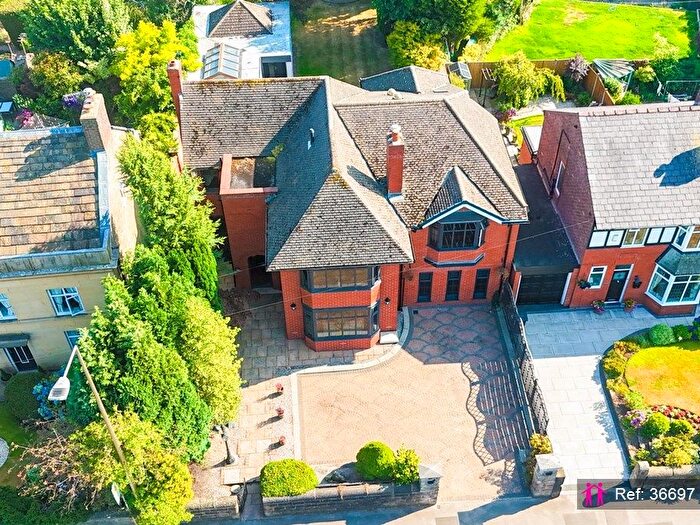 5 Bedroom Detached House For Sale In Orrell Road, Wigan, WN5