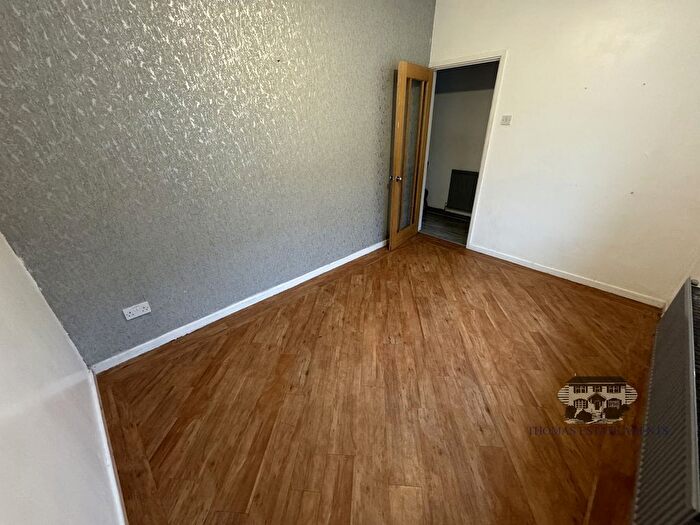 3 Bedroom End Of Terrace House For Sale In Miskin Road, Tonypandy, Rhondda Cynon Taff., CF40