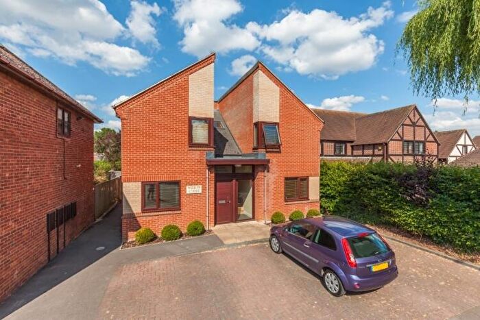 1 Bedroom Apartment To Rent In Cumnor Road, Wootton, OX1