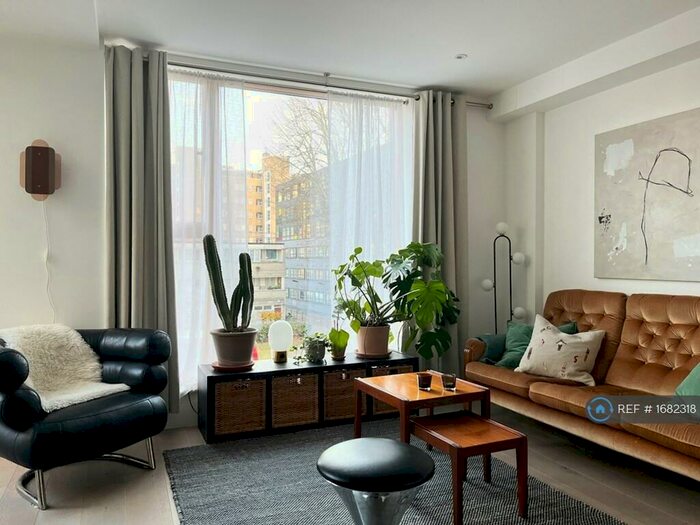 1 Bedroom Flat To Rent In Peckham Road, London, SE15