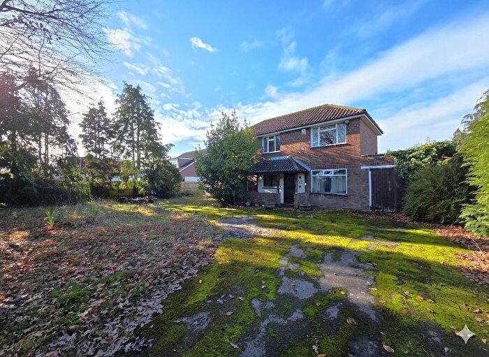 3 Bedroom Detached House For Sale In Occupation Lane, Titchfield, PO14