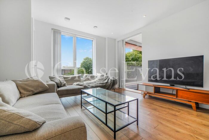 2 Bedroom Flat To Rent In Kennard Apartments, Artillery Place, Woolwich, London, SE18