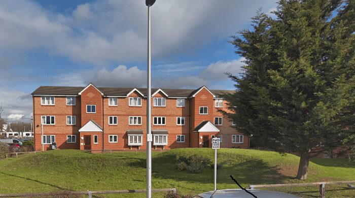 1 Bedroom Flat To Rent In Express Drive, Ilford, Essex, IG3