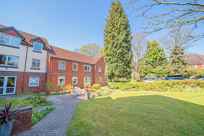 2 Bedroom Apartment For Sale In Grange Road, Blythe Court, B91