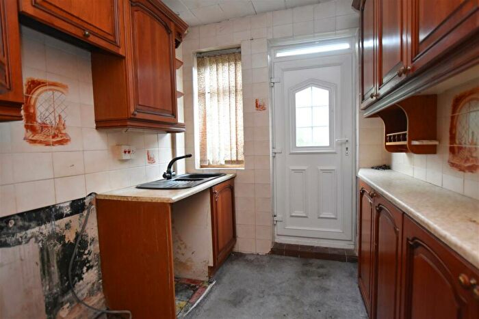 3 Bedroom End Of Terrace House For Sale In Hope View, Gwalia, Caergwrle, LL12