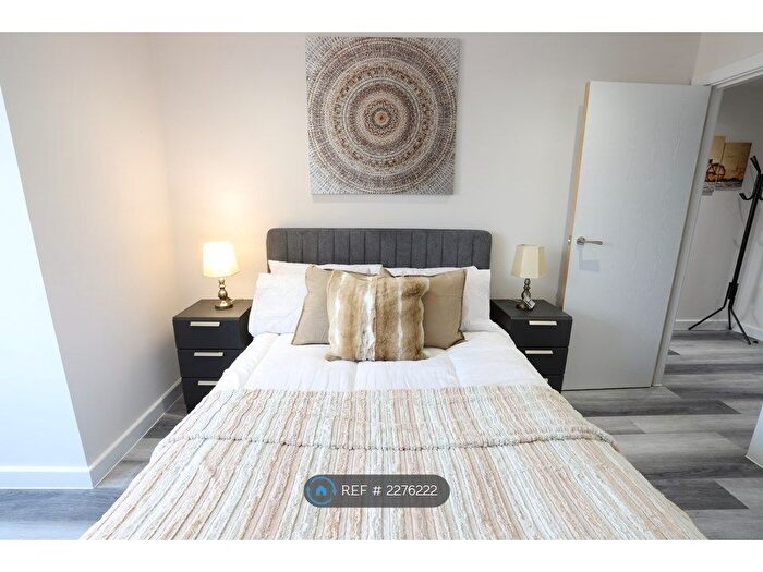 1 Bedroom Flat To Rent In Interchange Building, Sheldon, Birmingham, B26