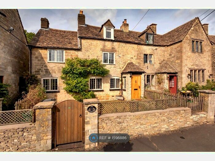 2 Bedroom Semi-Detached House To Rent In The Boulevard, Stroud, GL5