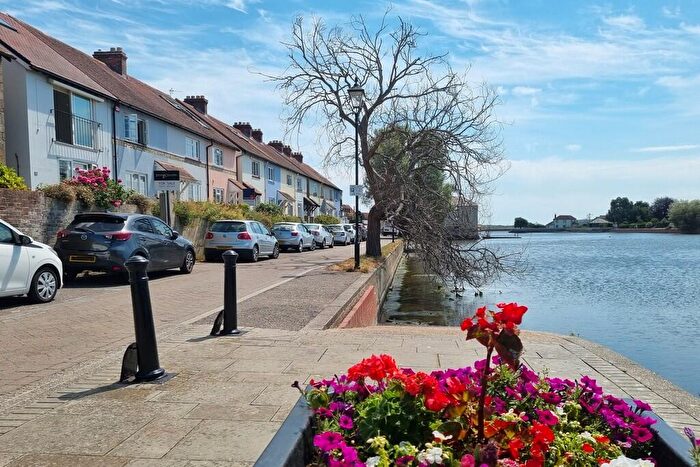 3 Bedroom End Of Terrace House For Sale In Emsworth, Hampshire, PO10