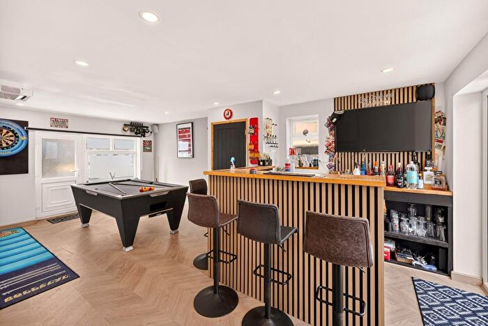 4 Bedroom End Terrace House For Sale In Derham Road, Bristol, BS13