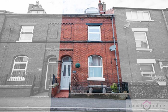 3 Bedroom Town House For Sale In Osborne Street, Leek, Staffordshire, ST13