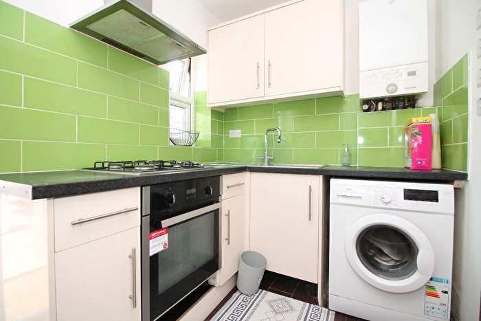 Studio To Rent In Rokeby Street, London, E15