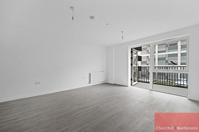 1 Bedroom Flat To Rent In Forastero House, Hayes, UB3